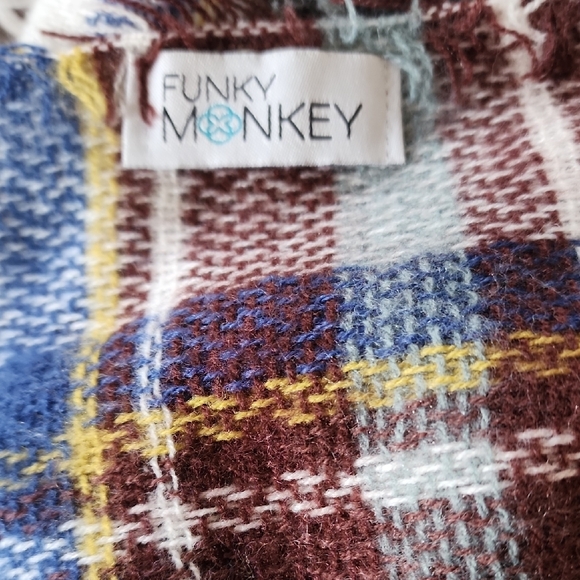 Plaid Fringed Scarf - Picture 2 of 2